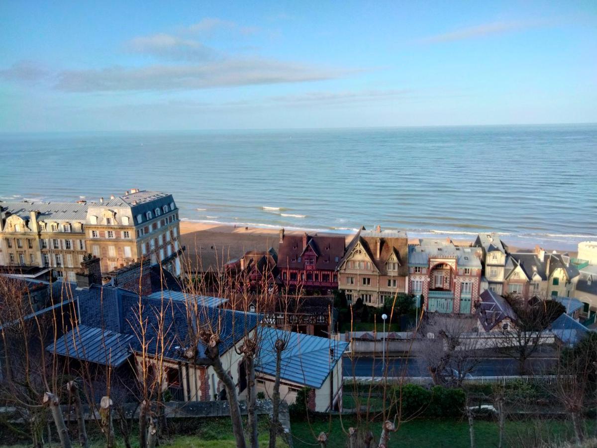 Couchers De Soleil En Normandie Trouville-sur-Mer Luaran gambar